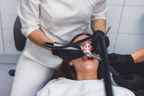 Best Emergency Tooth Extraction in Garden Acres, CA